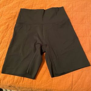 Aerie Goals OFFLINE 7" Biker Short